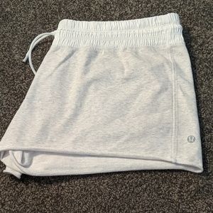 Lulu lemon shorts